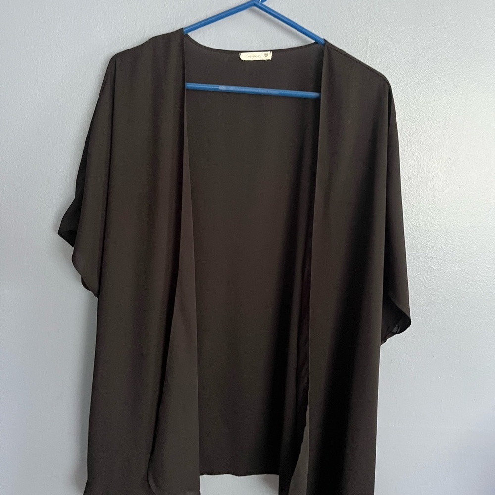 Soprano M/L Black Sheer Open Front Wrap